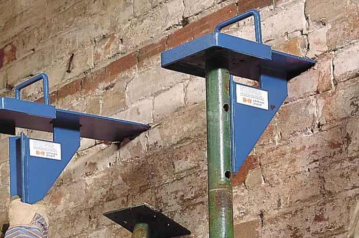 Strongboy standard attachment for Acrow Prop